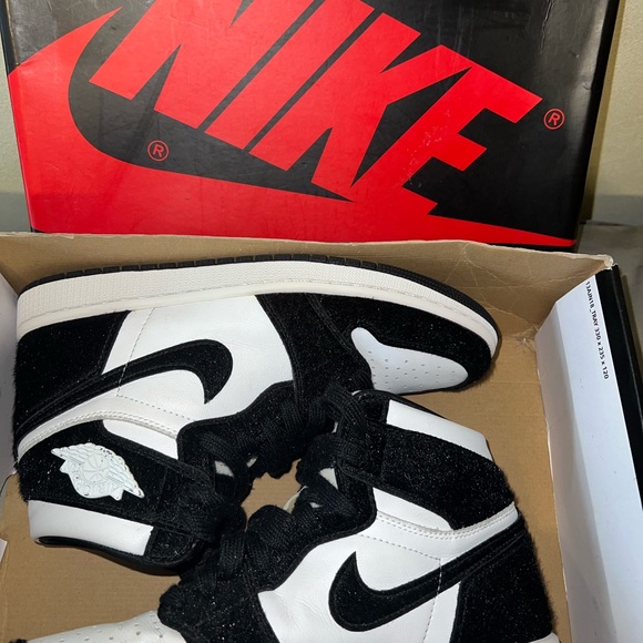 Jordan 1 - Picture 10 of 12